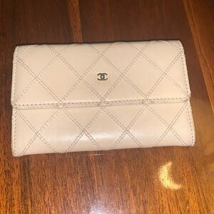 🔥 Auth Chanel Diamond Stitch Card Case